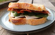 Slowfoody Sandwich Frutesse Maestrichter fruitstroop geitenkaas-3